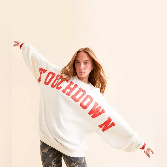 Touchdown Pullover - Picture 3 of 3